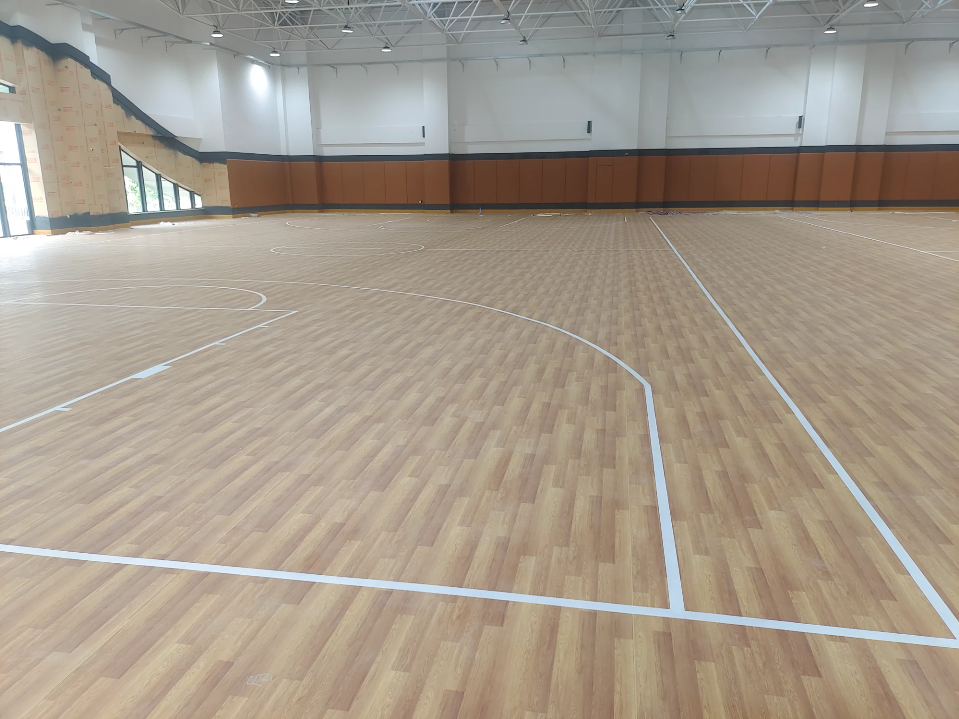 Choosing the Best Sports Flooring for Your Facility